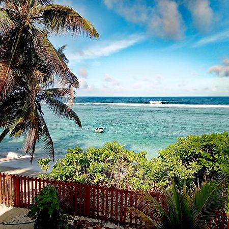 Roz A Mer - Beach Apartment Takamaka Bagian luar foto