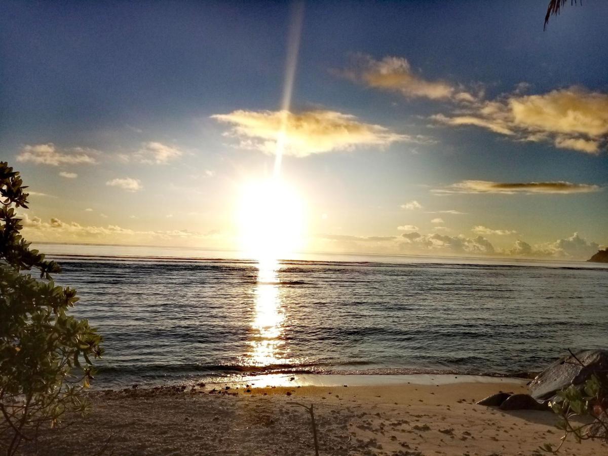 Roz A Mer - Beach Apartment Takamaka Bagian luar foto